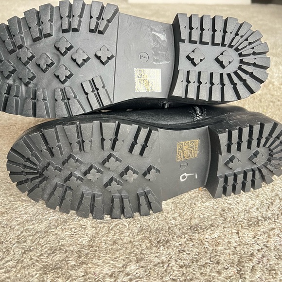 Black Over-the-Knee Chunky Sole Boots – Size 9 - Picture 4 of 4